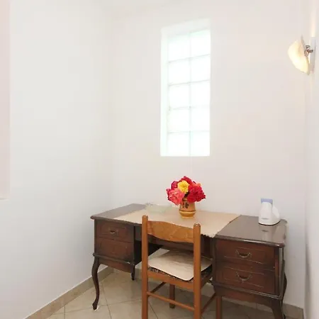 With Parking Space Orebic, Peljesac - 10073 شقة أوروبيتش